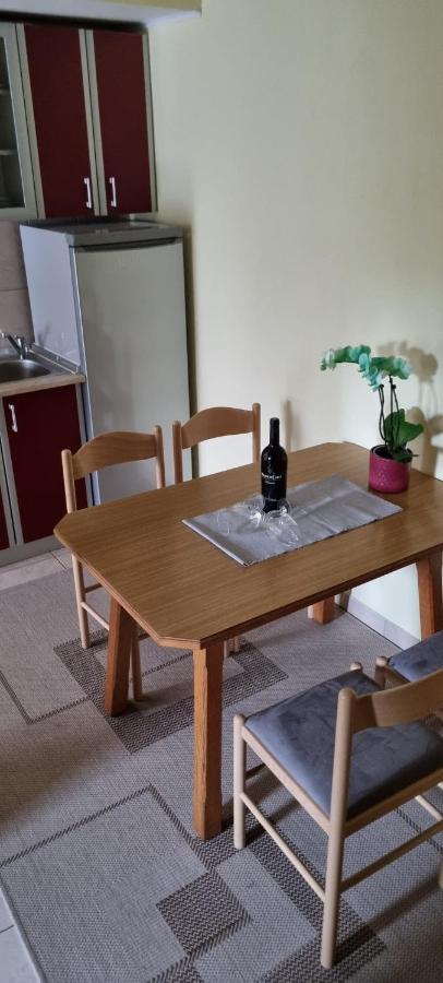 Apartmani Italo Biograd Na Moru Exterior photo